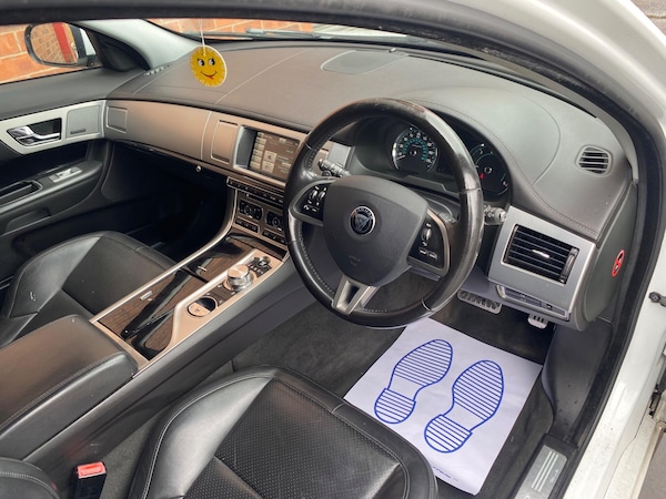 Used Jaguar XF 2014 for sale - 75280052: Photo 13