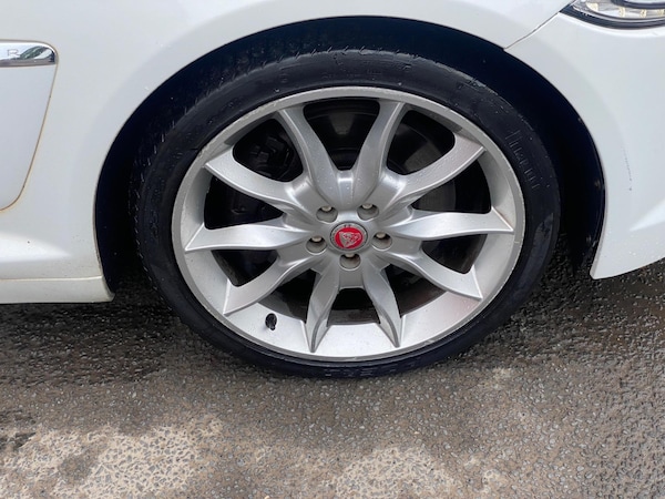 Used Jaguar XF 2014 for sale - 75280052: Photo 61