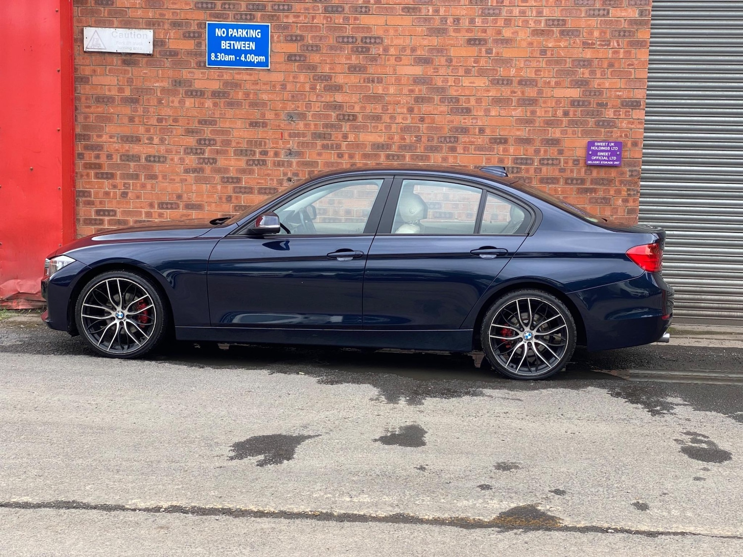 Vehicle 29