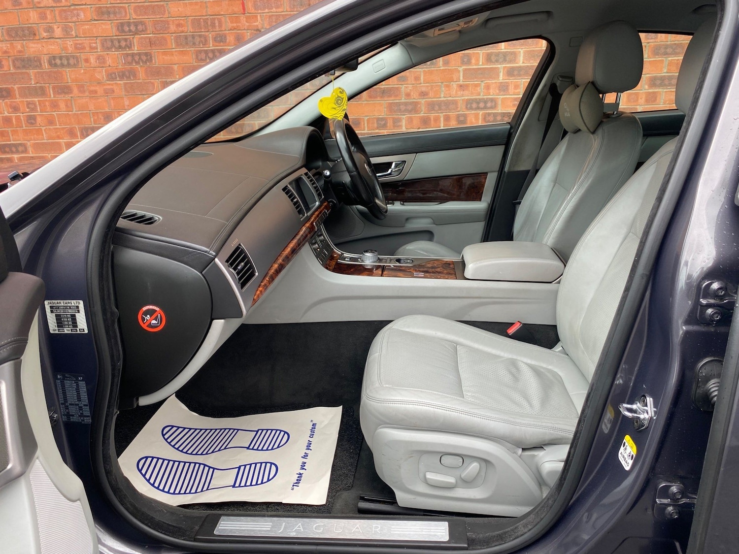 Used Jaguar XF 2008 for sale - 76991309: Photo 26