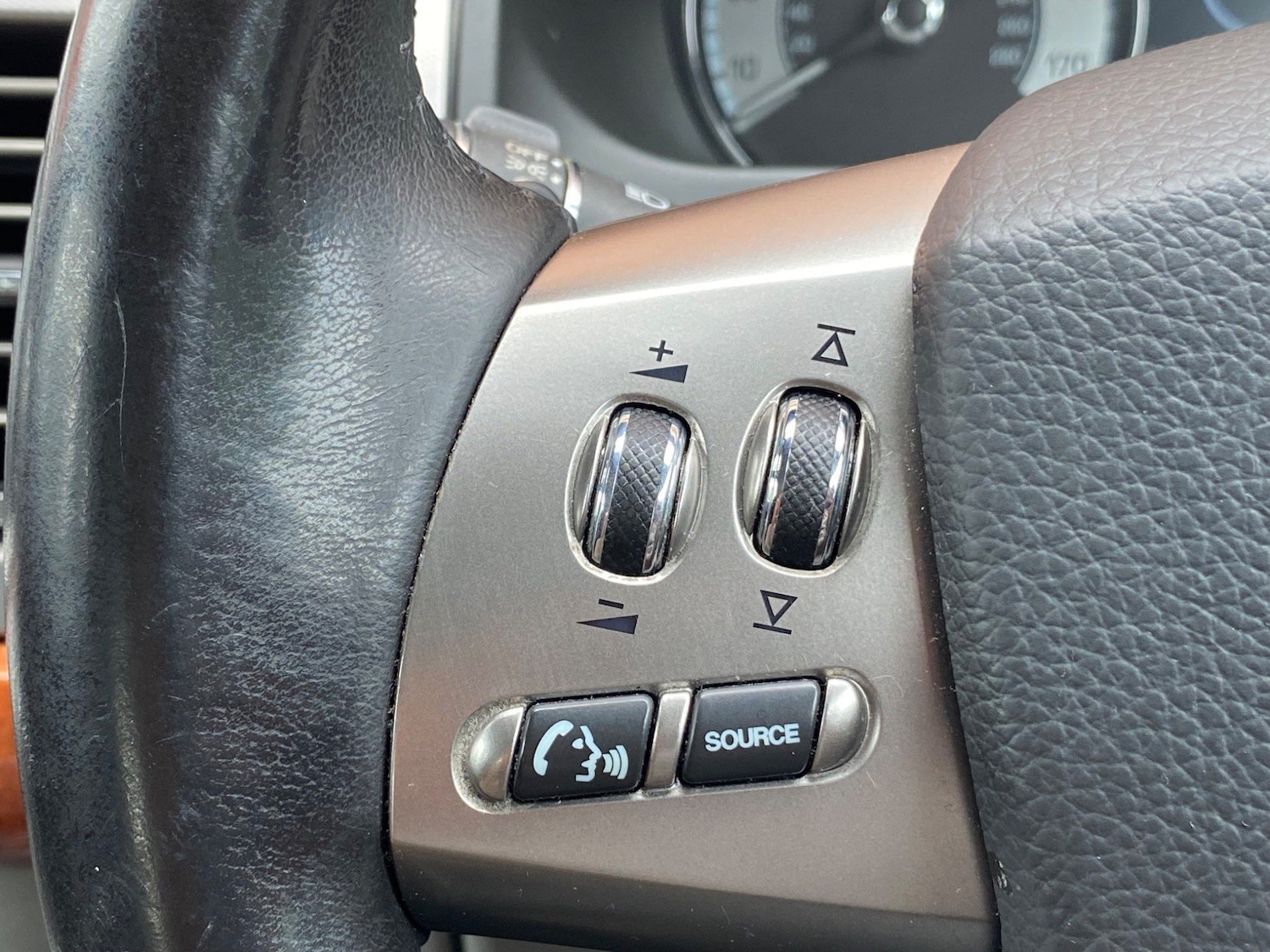 Used Jaguar XF 2008 for sale - 76991309: Photo 37