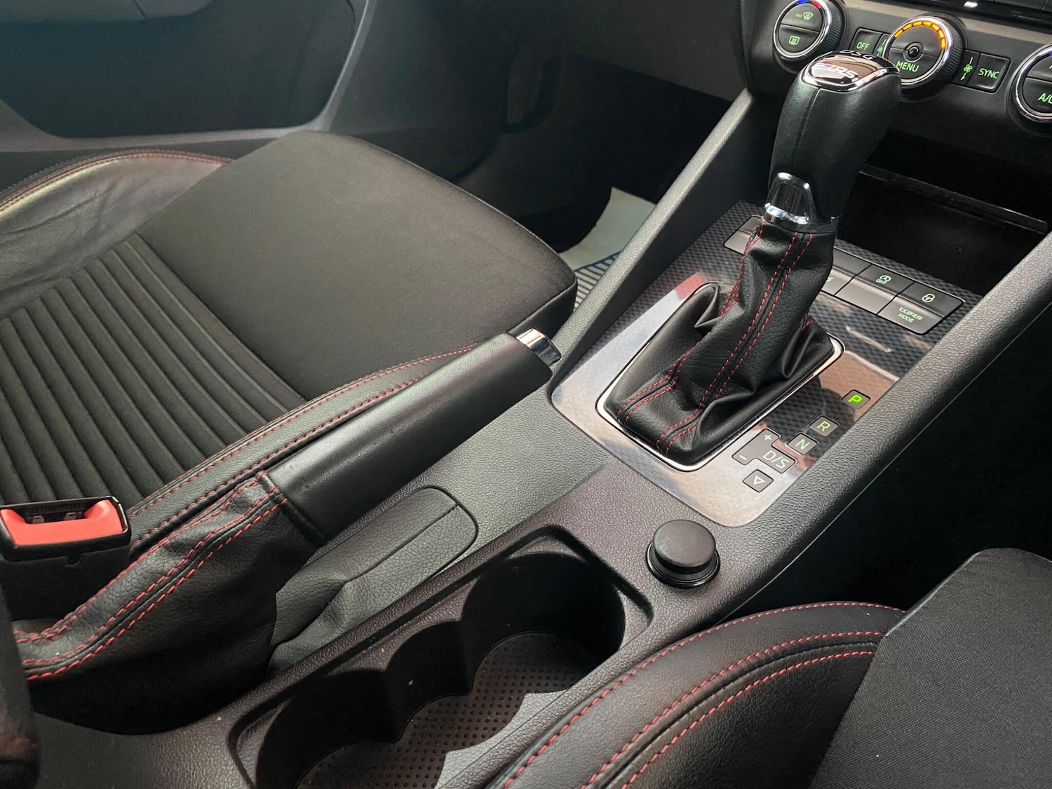 Used Skoda Octavia 2016 for sale - 76671308: Photo 26