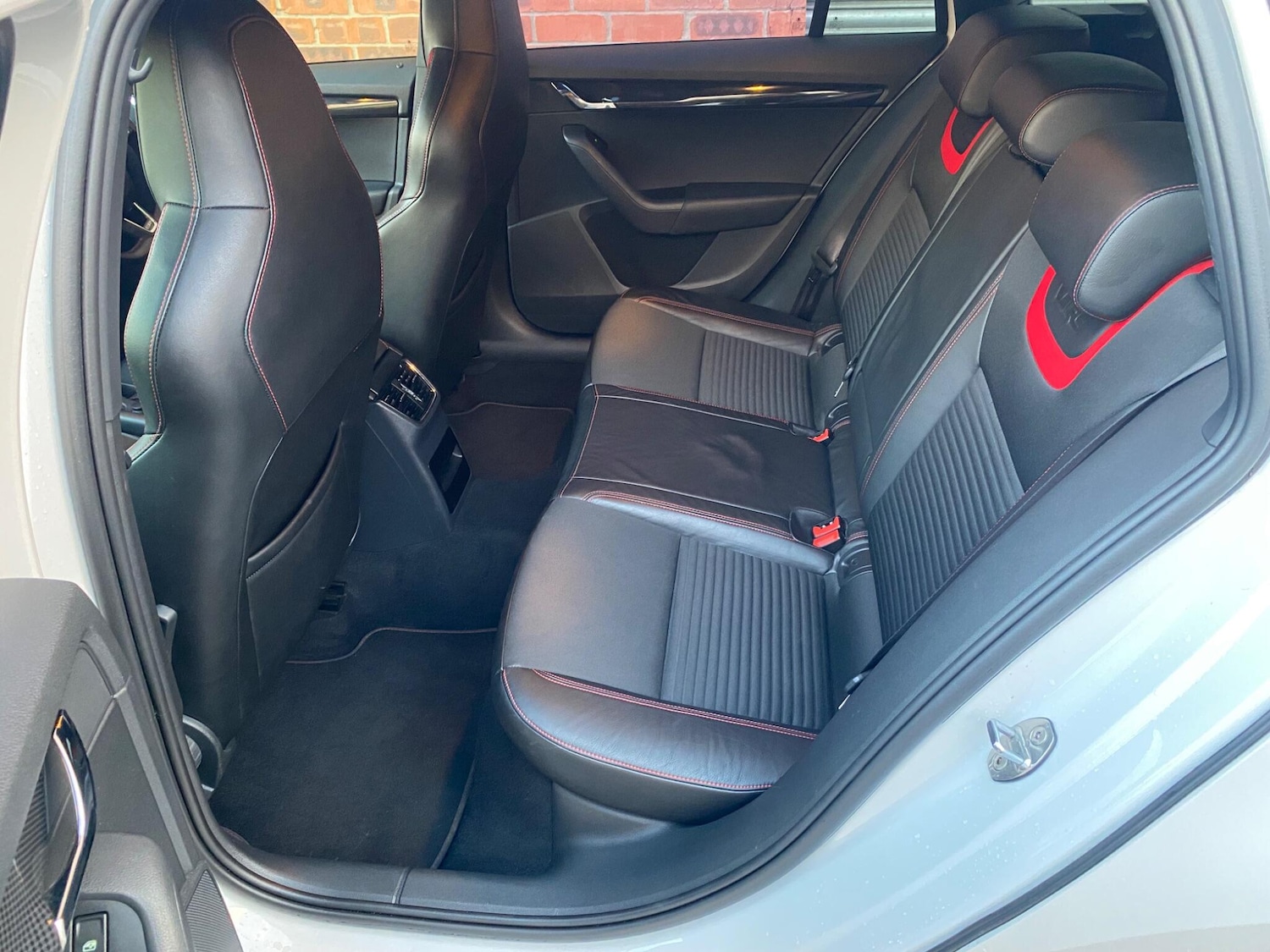 Used Skoda Octavia 2016 for sale - 76671308: Photo 54