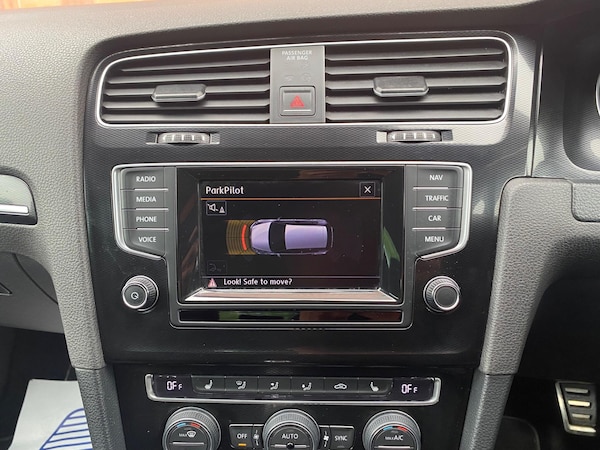 Used Volkswagen Golf 2014 for sale - 74425320: Photo 42