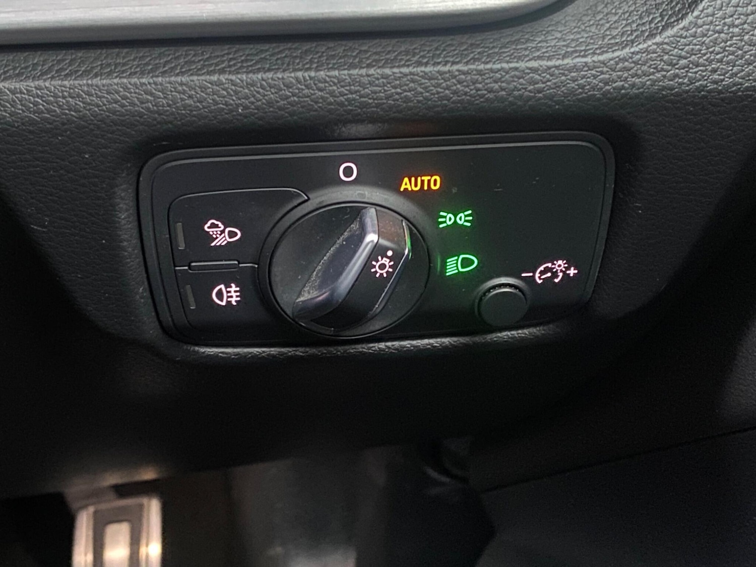 Used Audi A3 2016 for sale - 77411641: Photo 30