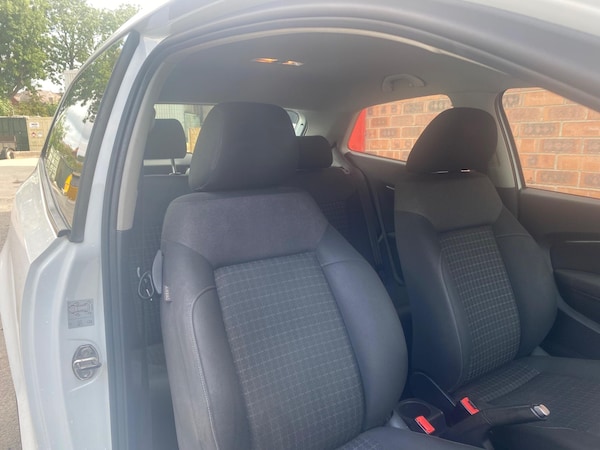 Used Volkswagen Polo 2014 for sale - 75519590: Photo 17