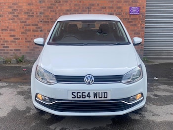 Used Volkswagen Polo 2014 for sale - 75519590: Photo