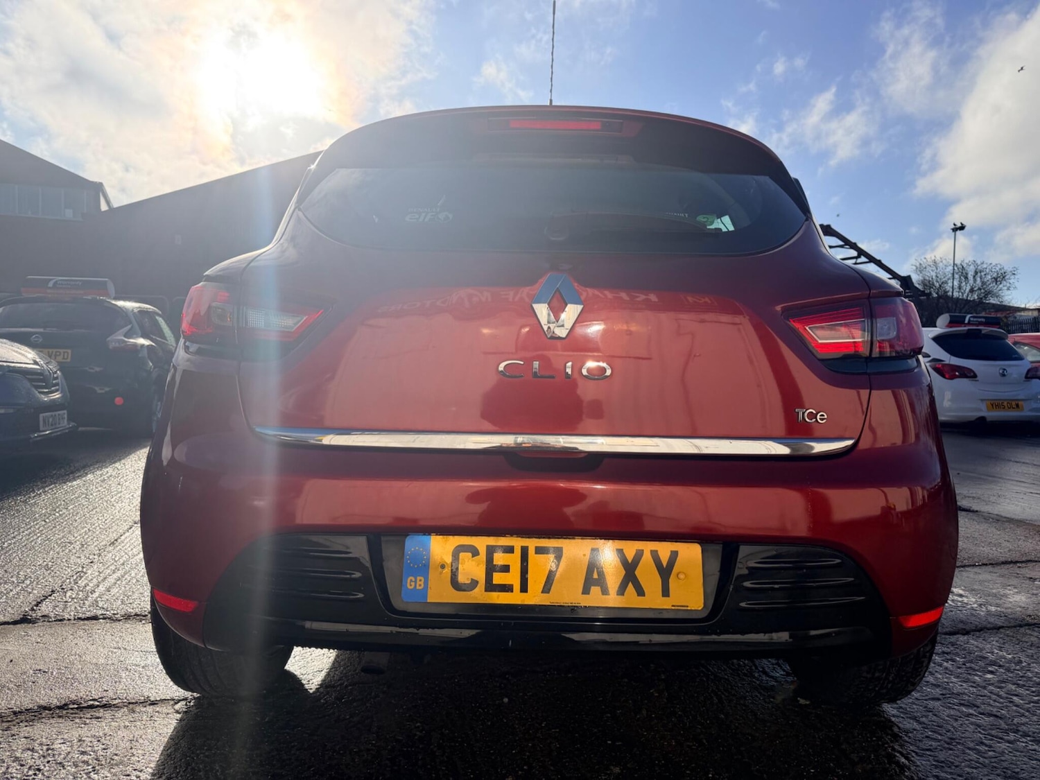 Used Renault Clio for sale - 77441333: Photo 11