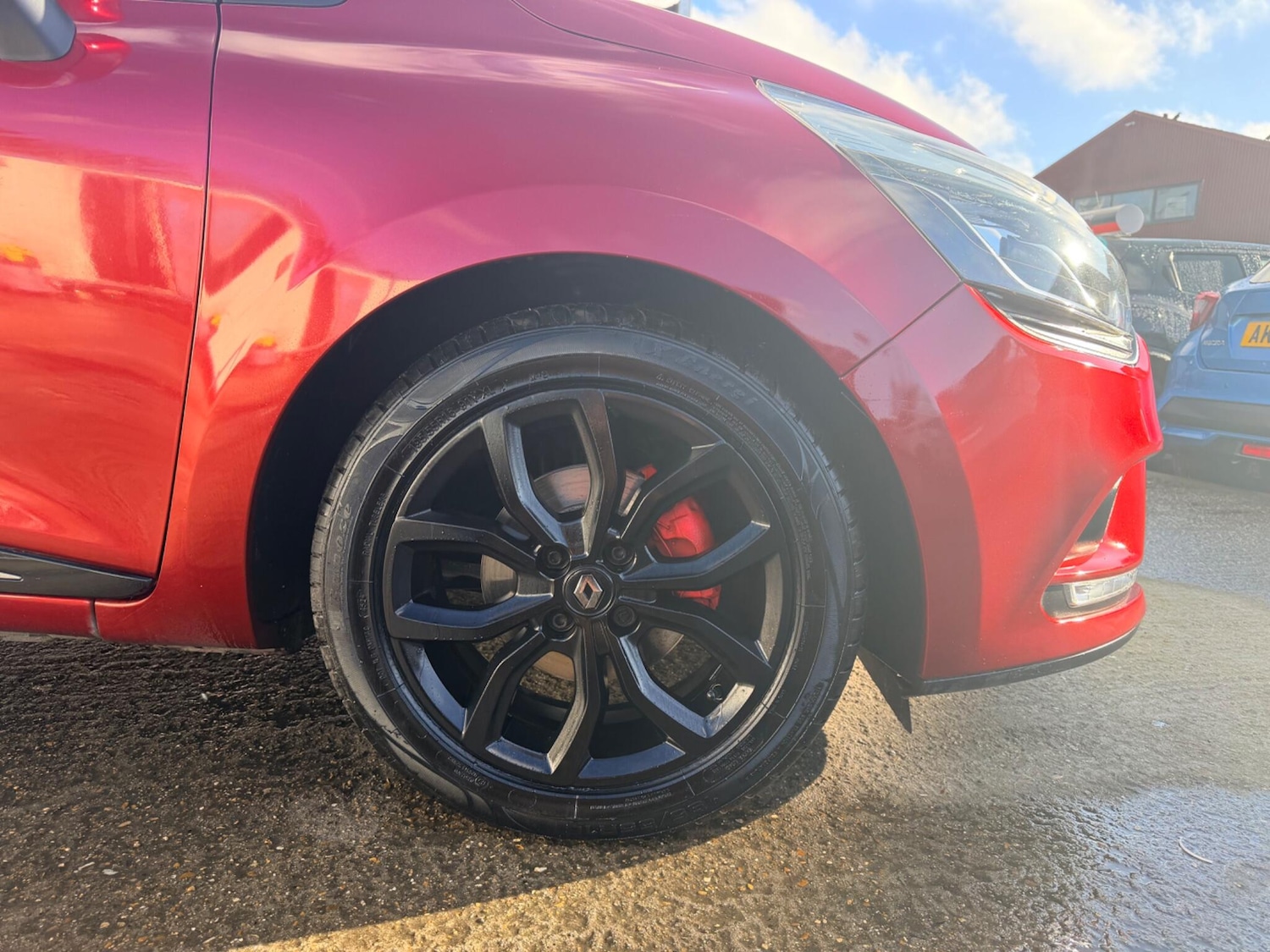 Used Renault Clio for sale - 77441333: Photo 19