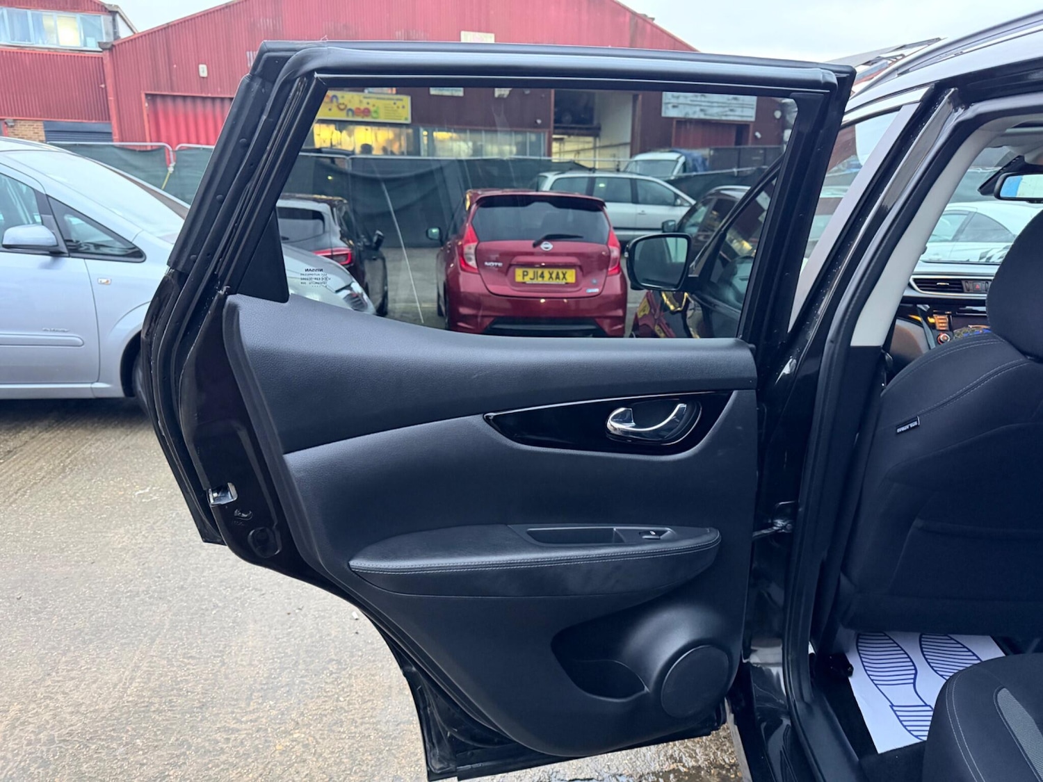 Used Nissan Qashqai for sale - 77550599: Photo 43