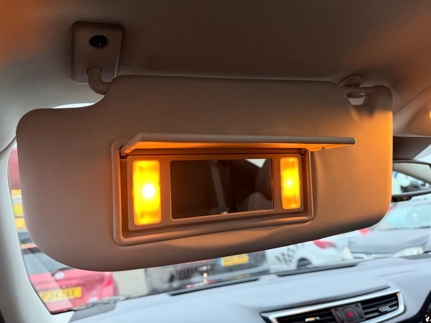 Used Nissan Qashqai for sale - 77550599: Photo 60