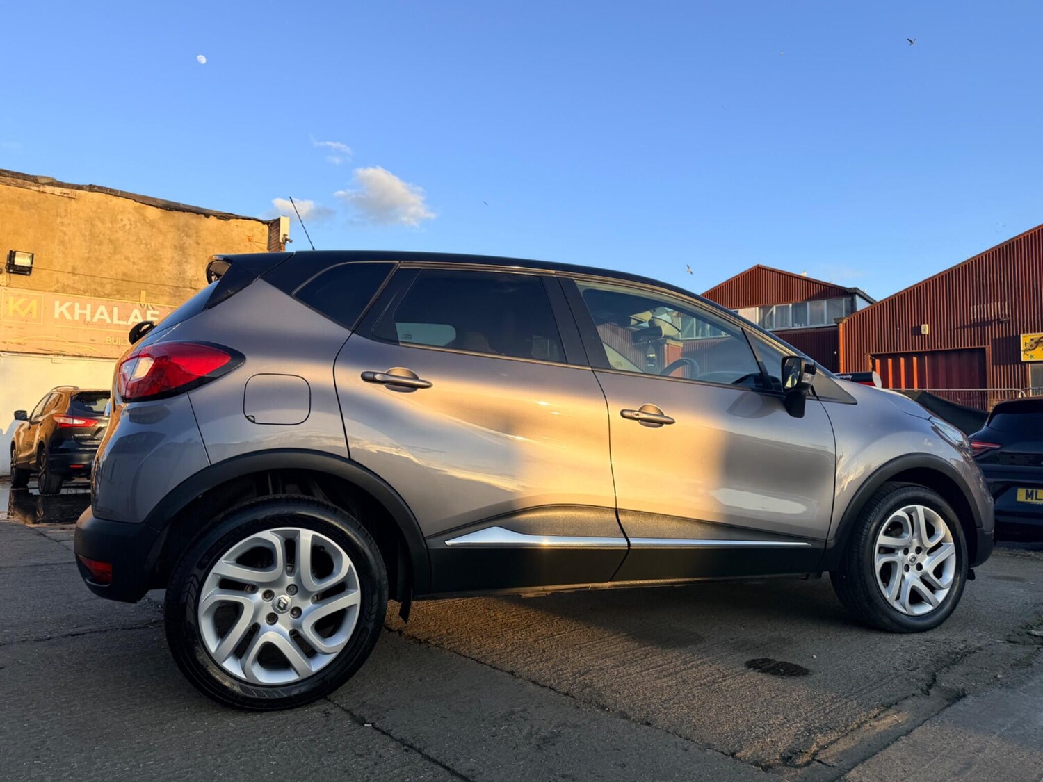 Used Renault Captur for sale - 77723544: Photo 10