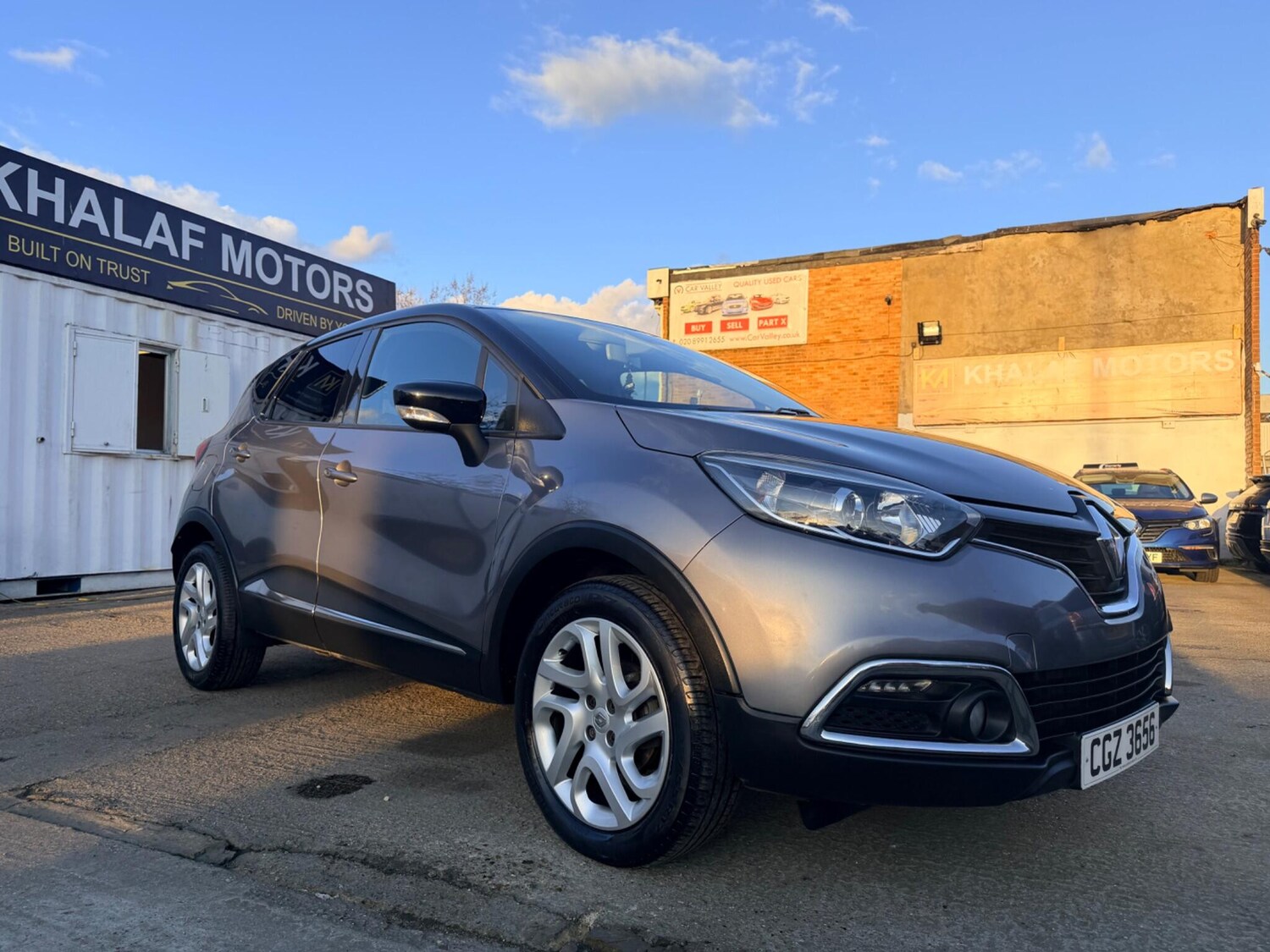 Used Renault Captur for sale - 77723544: Photo 6