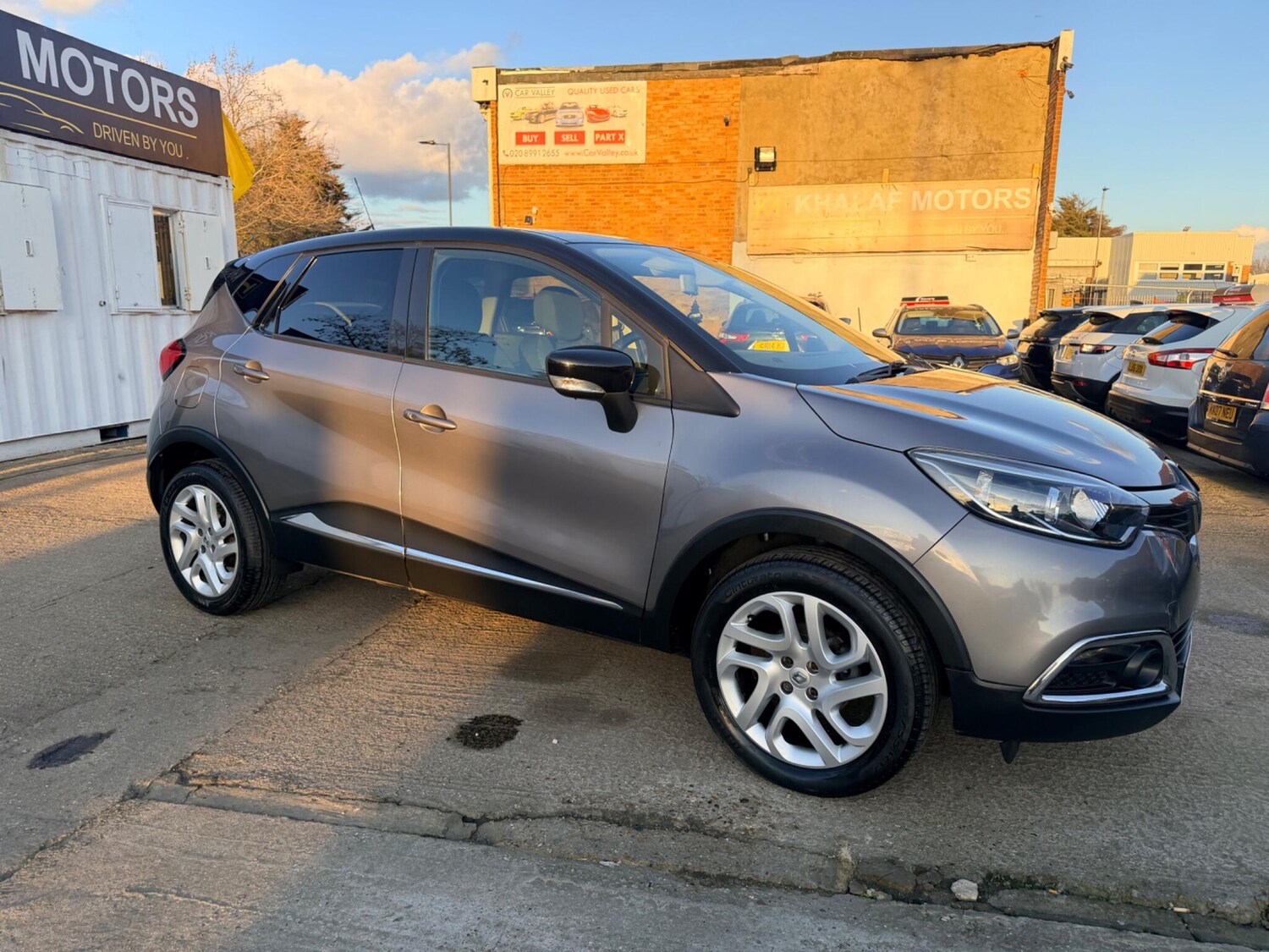 Used Renault Captur for sale - 77723544: Photo 7