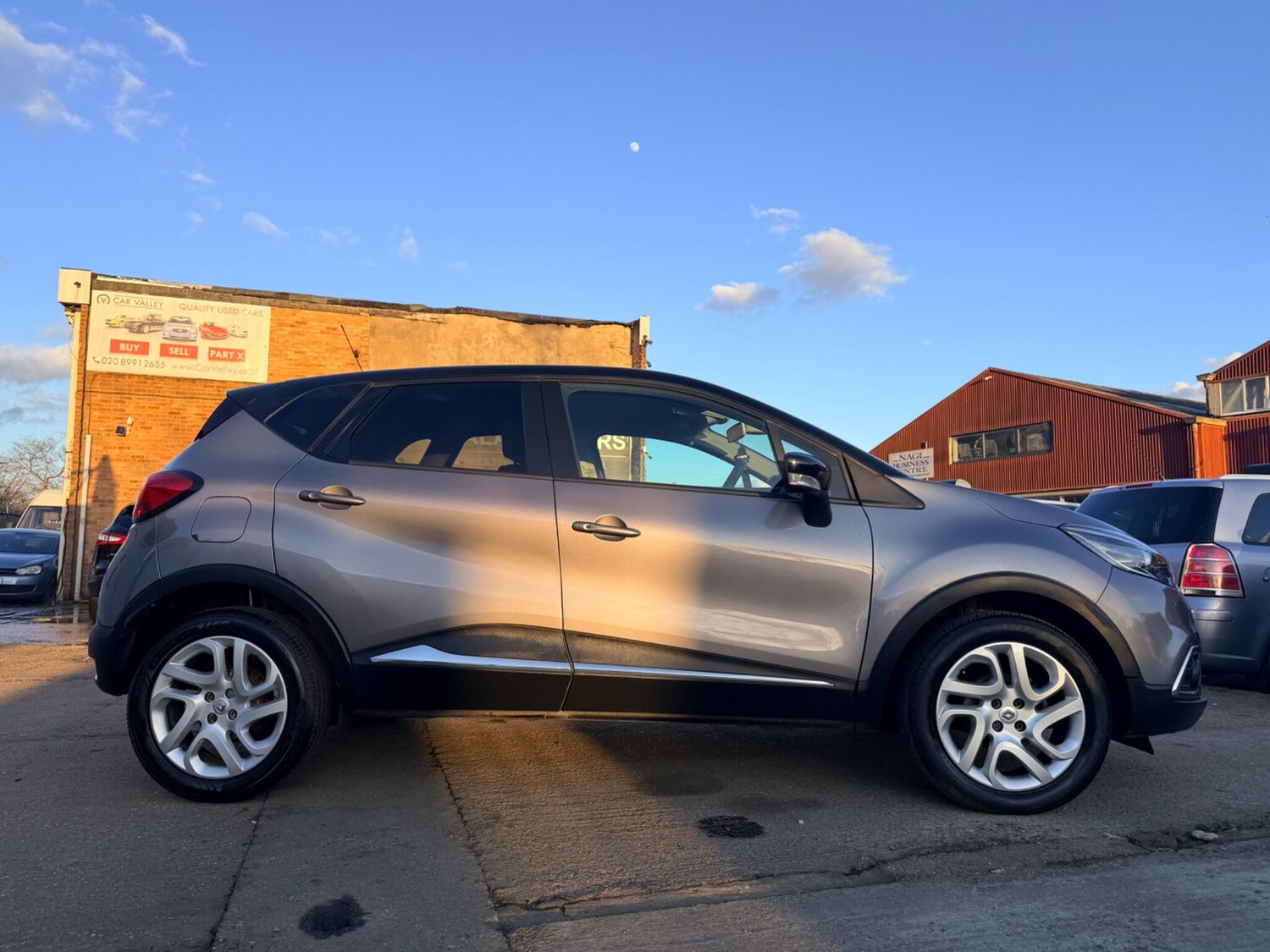 Used Renault Captur for sale - 77723544: Photo 9
