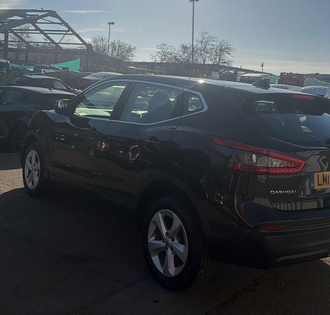 Used Nissan Qashqai for sale - 77724235: Photo 3