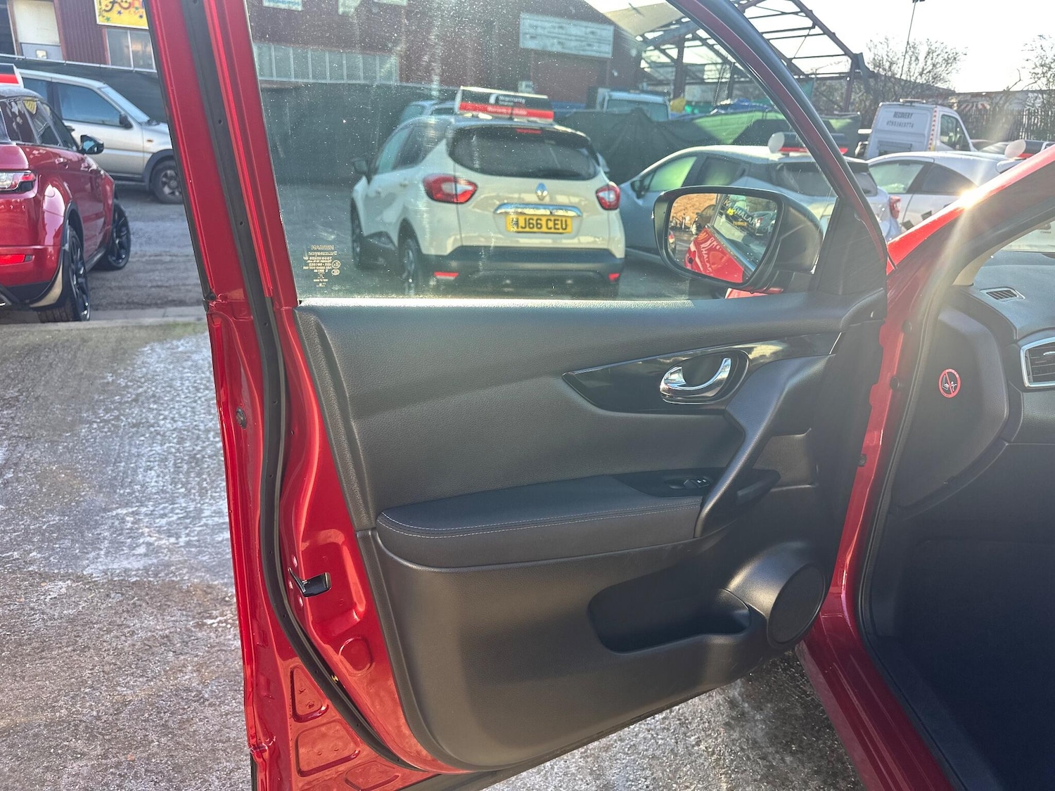 Used Nissan Qashqai 2015 for sale - 77396142: Photo 37