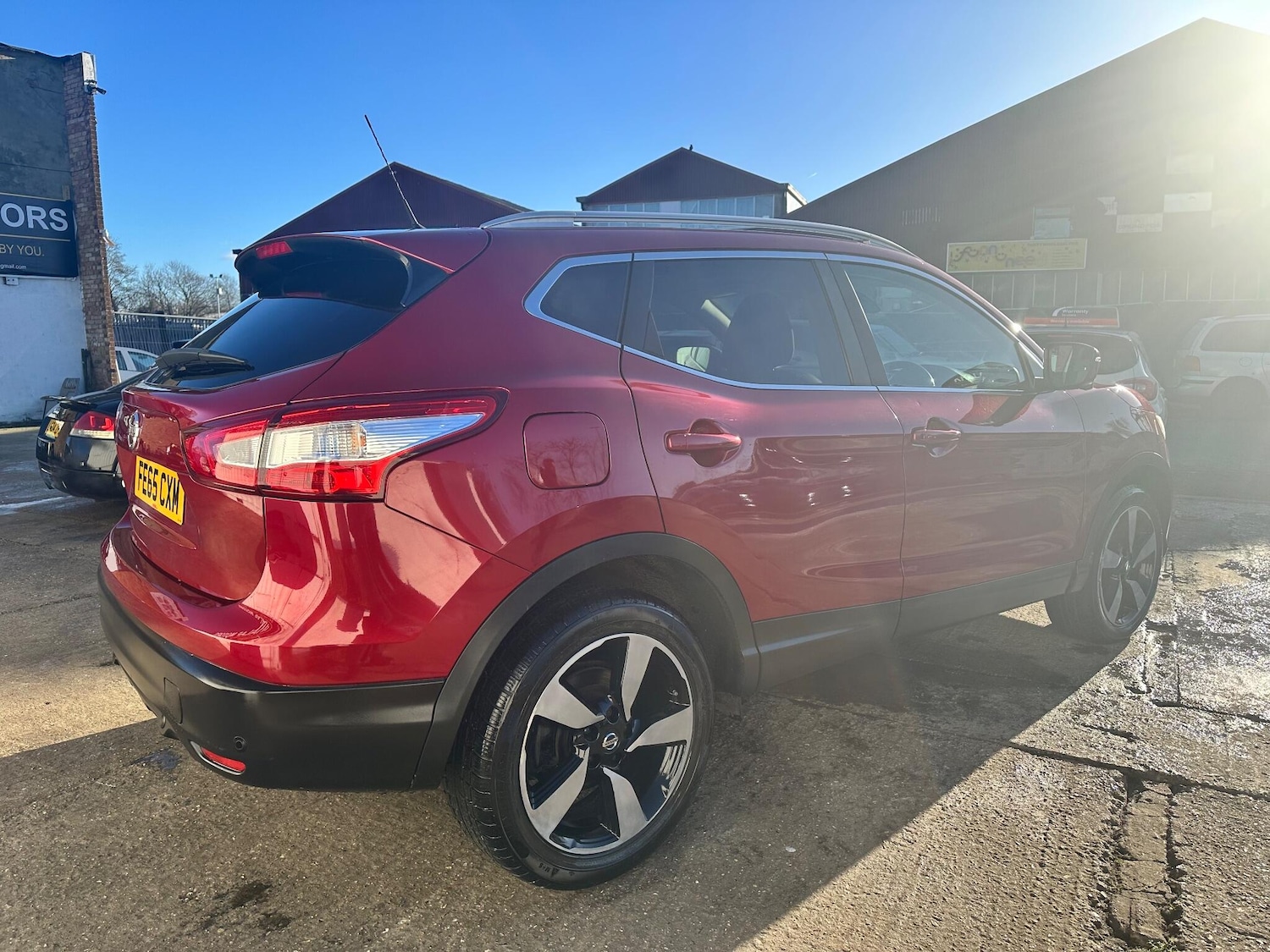 Used Nissan Qashqai 2015 for sale - 77396142: Photo 9