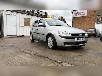 Used Vauxhall Corsa 2001 for sale - 77525127: Photo