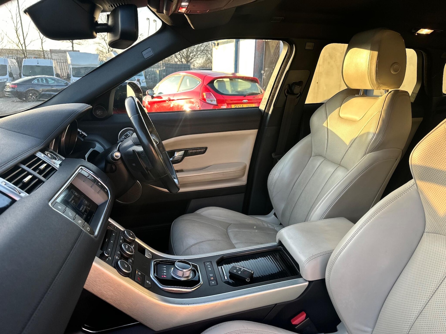 Used Land Rover Range Rover Evoque 2015 for sale - 77339616: Photo 45