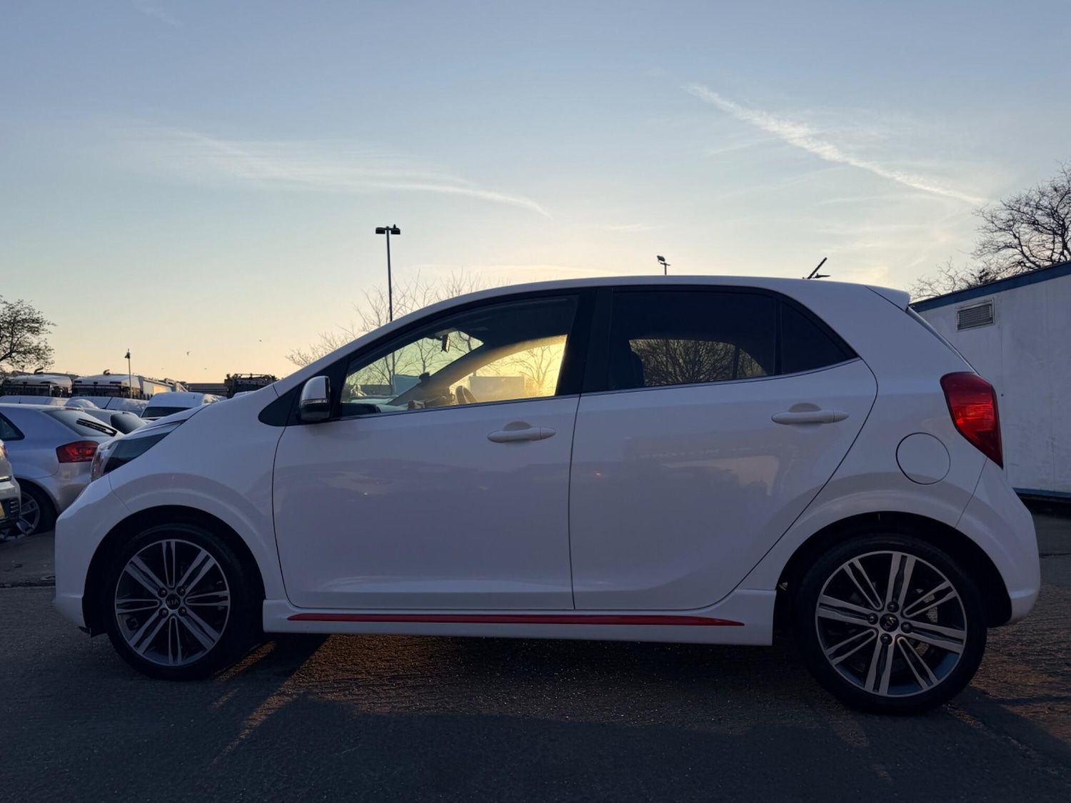 Used Kia Picanto for sale - 77993766: Photo 17