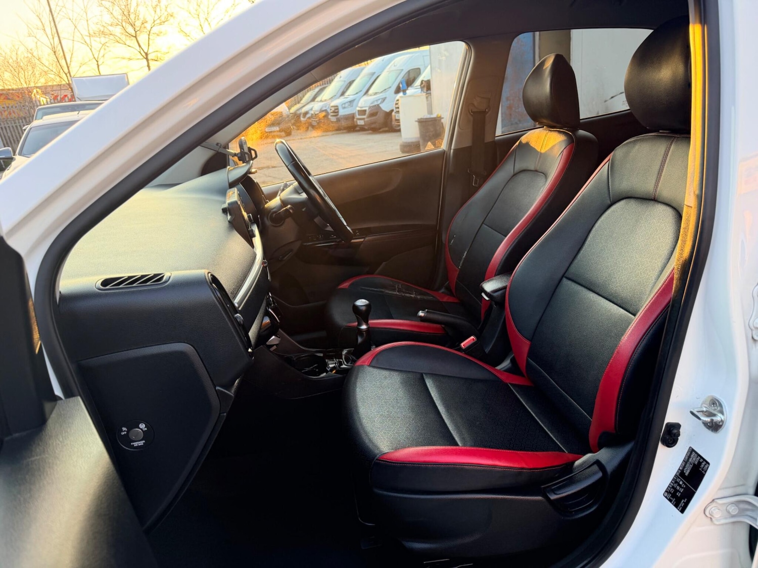 Used Kia Picanto for sale - 77993766: Photo 39