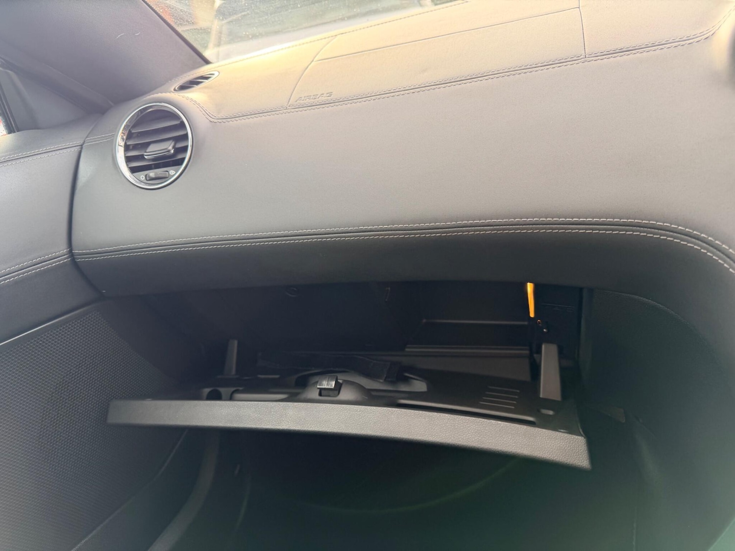 Used Peugeot RCZ 2011 for sale - 77386382: Photo 45