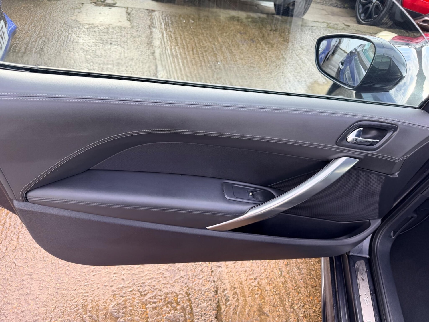 Used Peugeot RCZ 2011 for sale - 77386382: Photo 48