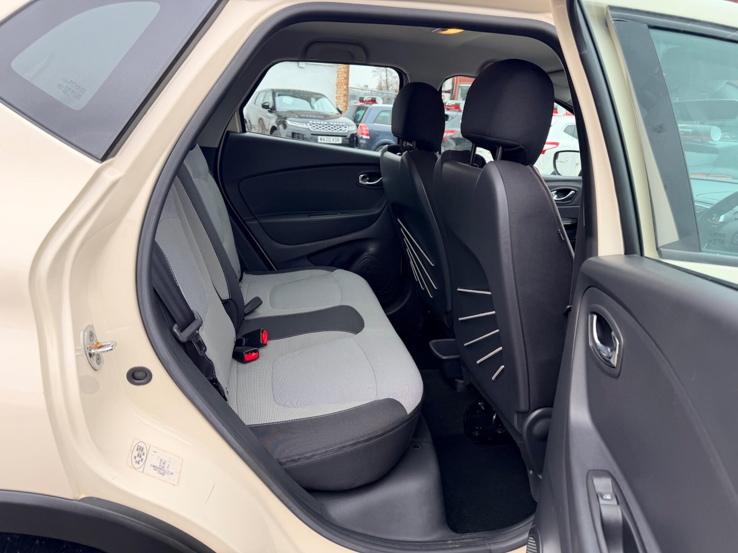 Used Renault Captur 2013 for sale - 77794004: Photo 29