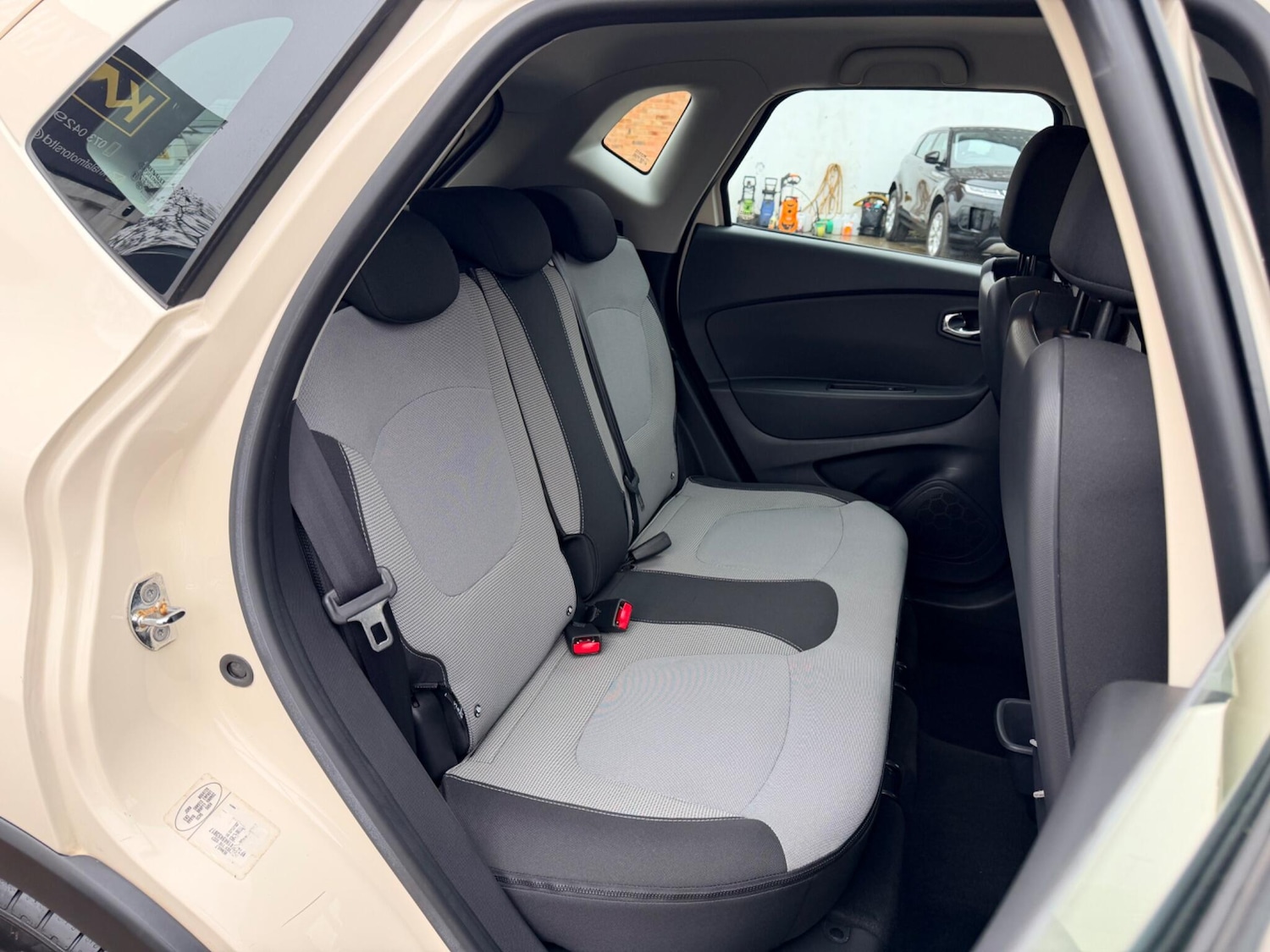 Used Renault Captur 2013 for sale - 77794004: Photo 30