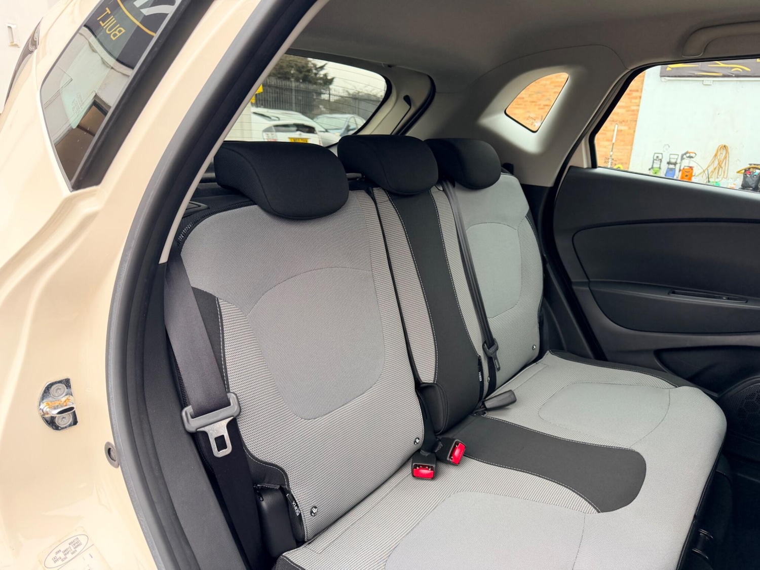 Used Renault Captur 2013 for sale - 77794004: Photo 31