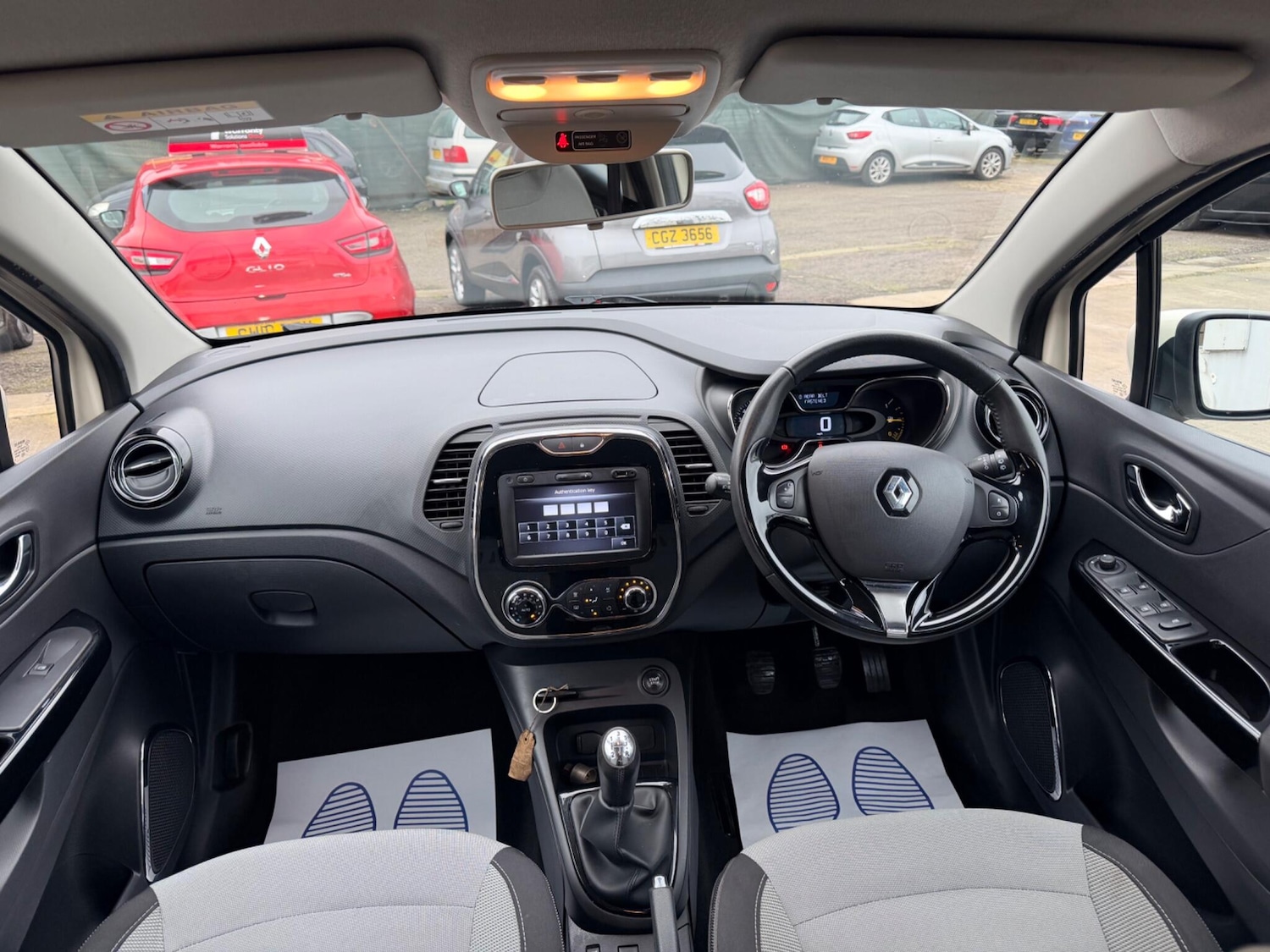 Used Renault Captur 2013 for sale - 77794004: Photo 35