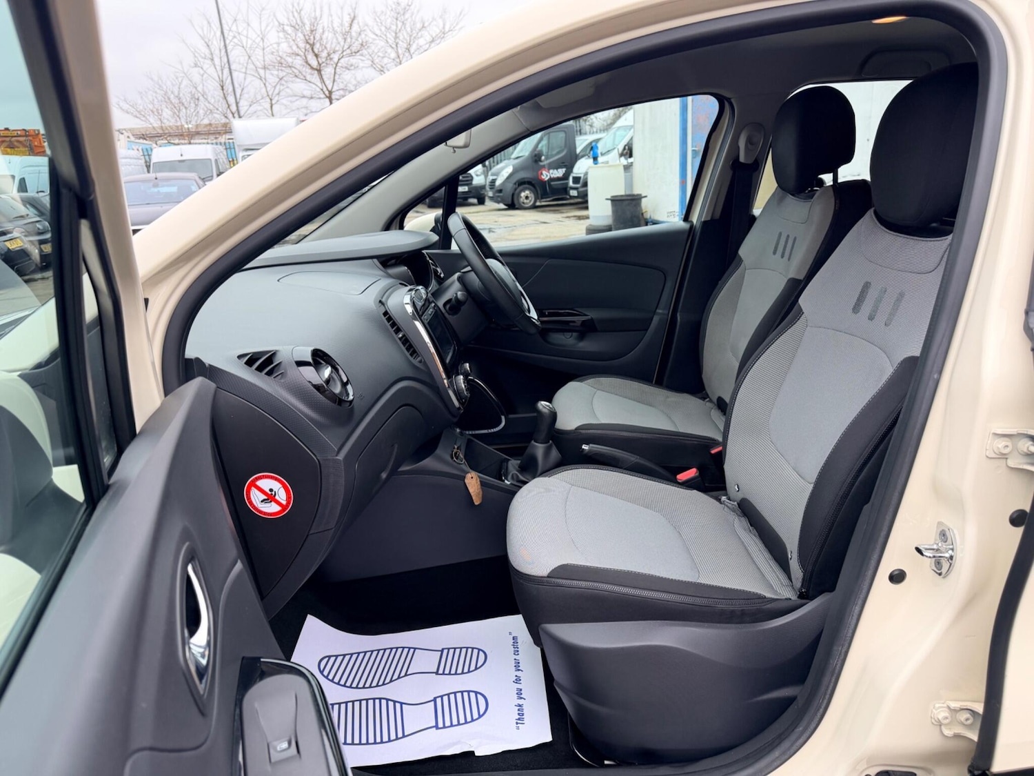 Used Renault Captur 2013 for sale - 77794004: Photo 37