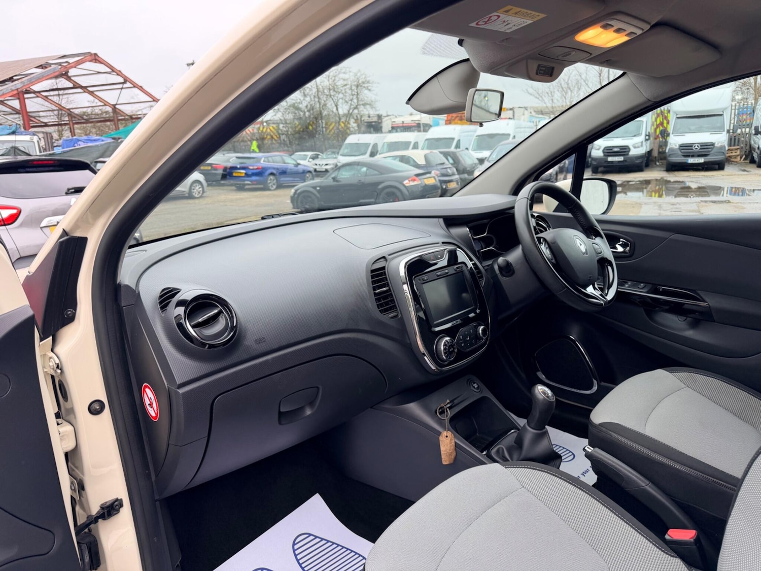 Used Renault Captur 2013 for sale - 77794004: Photo 39