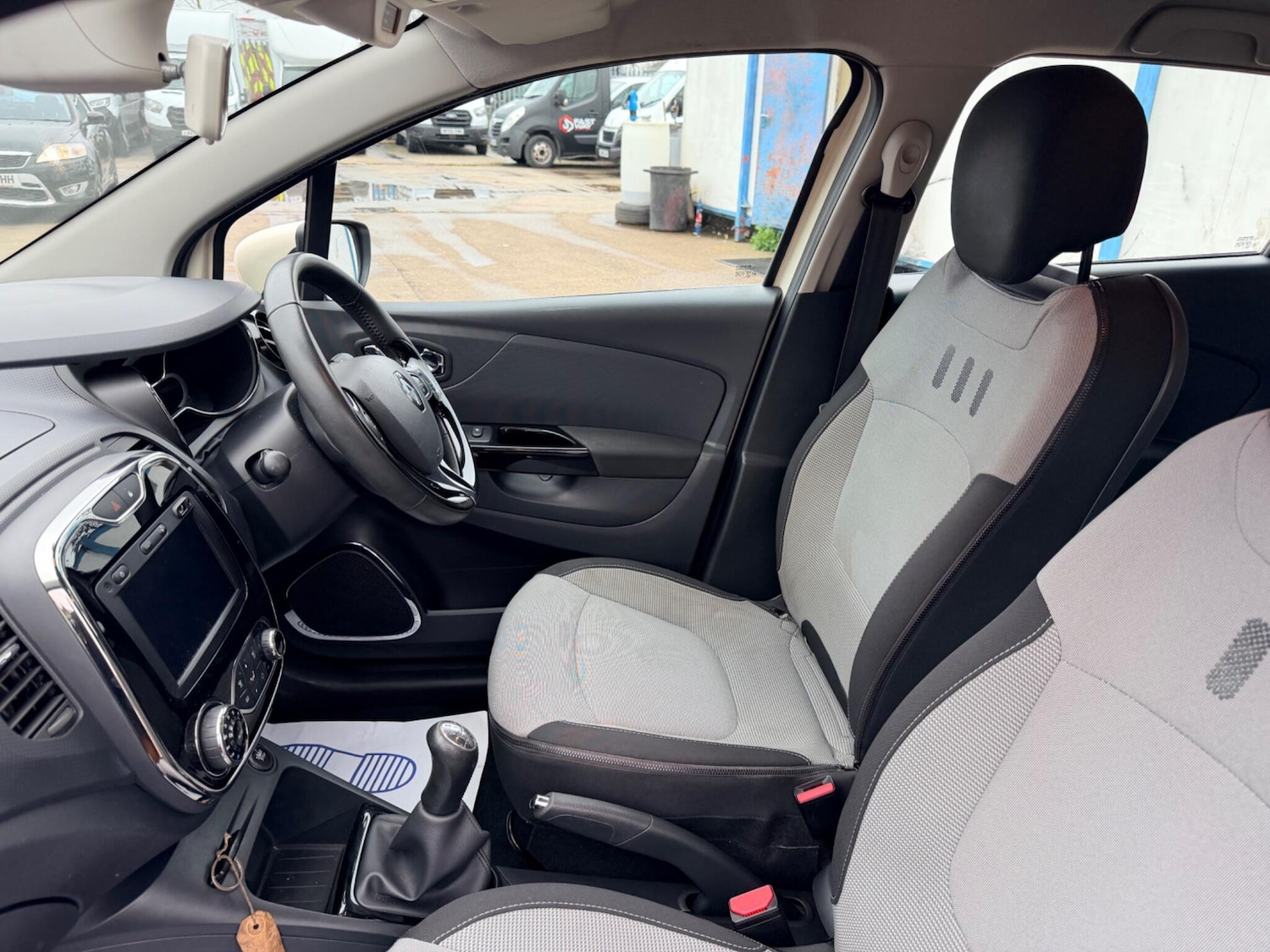 Used Renault Captur 2013 for sale - 77794004: Photo 40