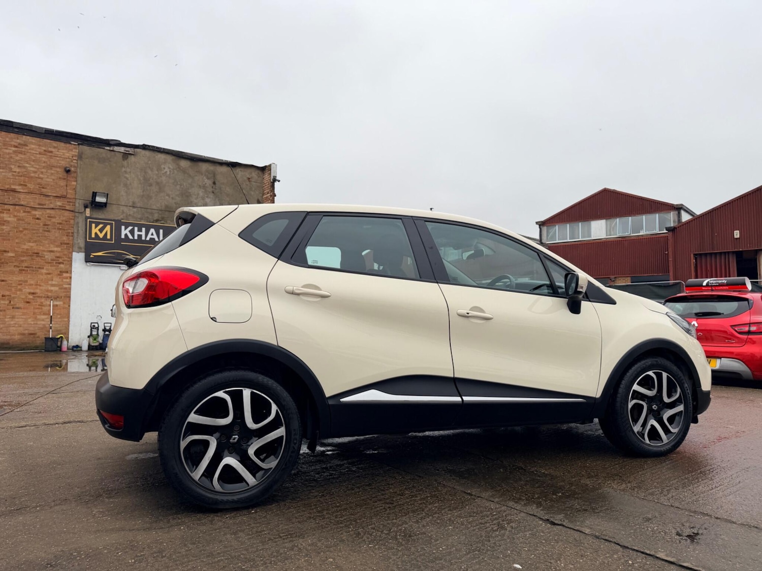 Used Renault Captur 2013 for sale - 77794004: Photo 9