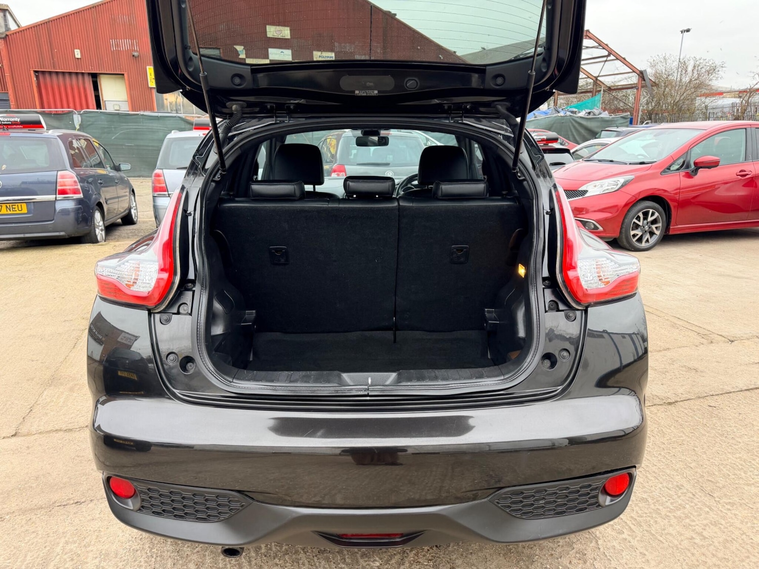 Used Nissan Juke 2015 for sale - 77597785: Photo 25