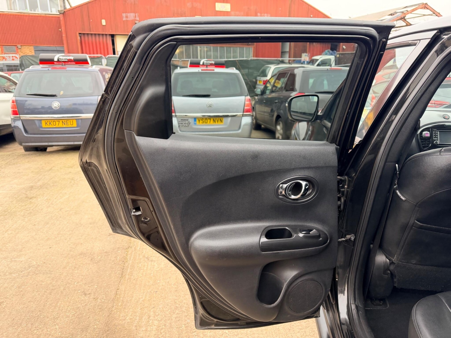 Used Nissan Juke 2015 for sale - 77597785: Photo 31