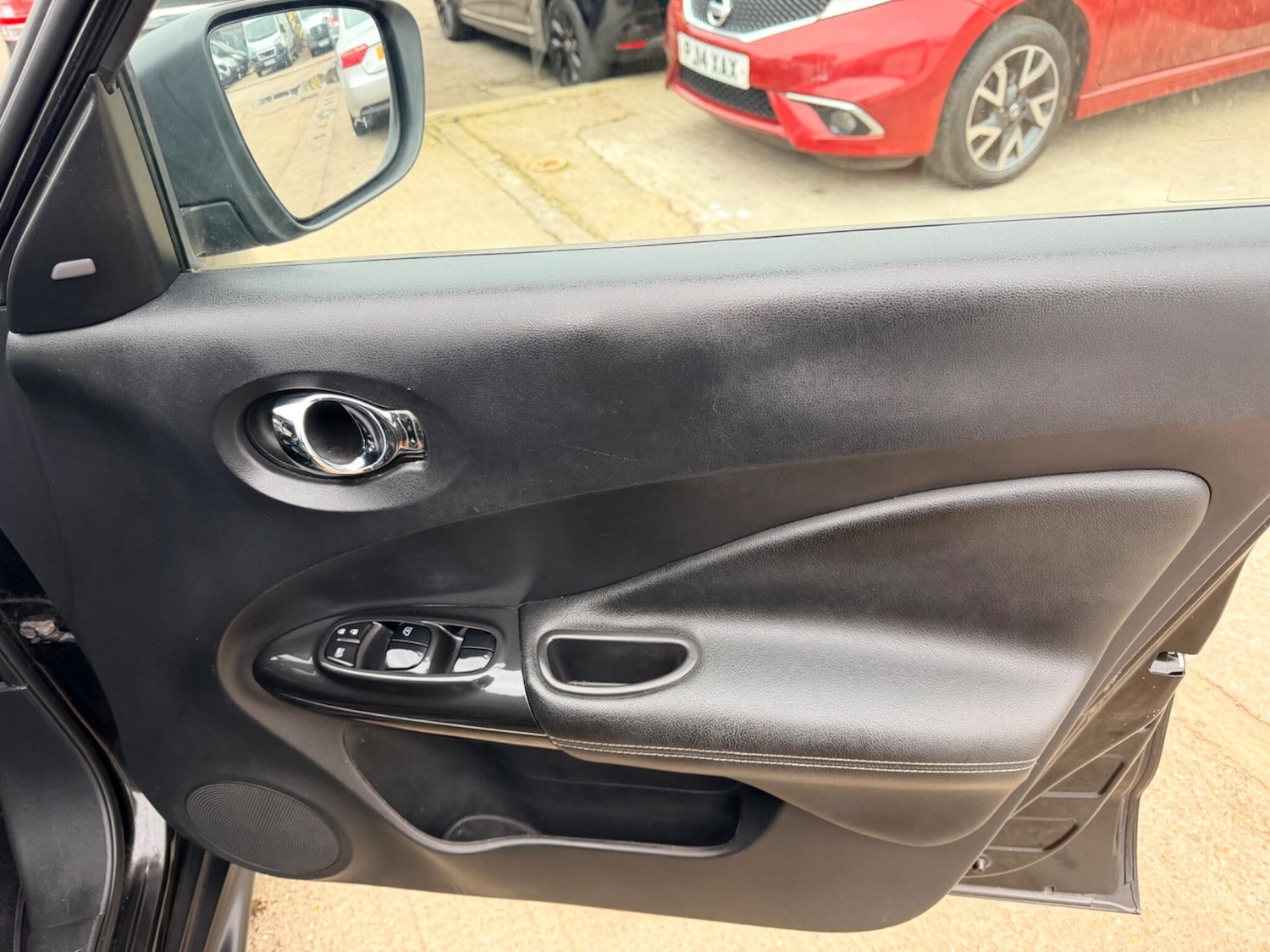 Used Nissan Juke 2015 for sale - 77597785: Photo 43