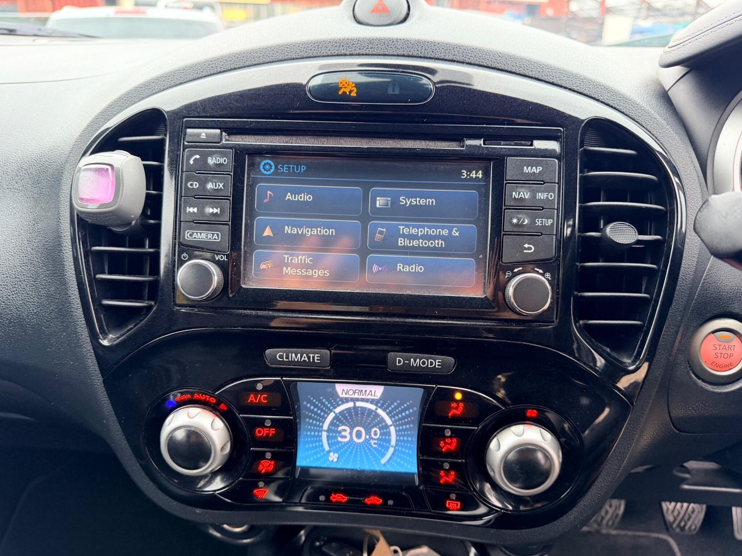 Used Nissan Juke 2015 for sale - 77597785: Photo 53