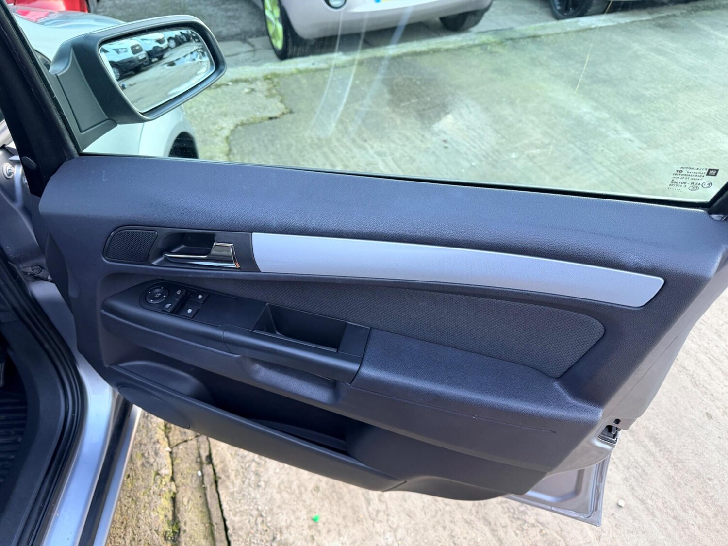 Used Vauxhall Zafira for sale - 77496355: Photo 24