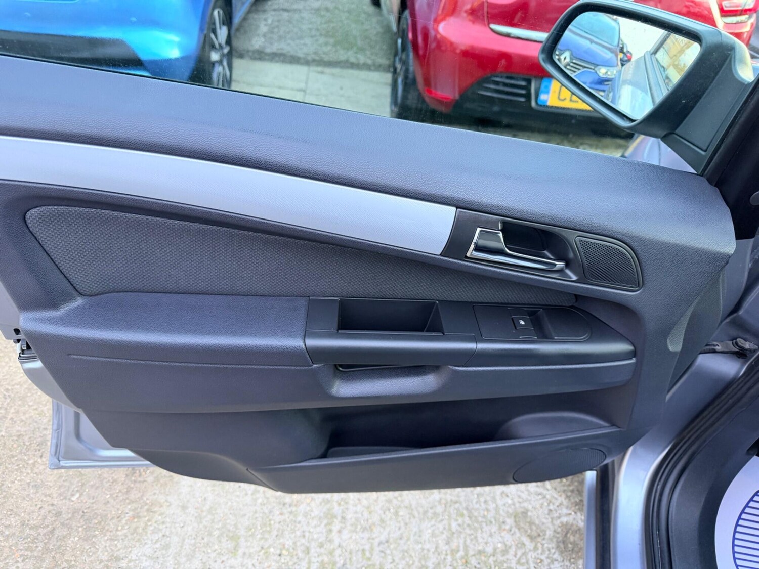 Used Vauxhall Zafira for sale - 77496355: Photo 36