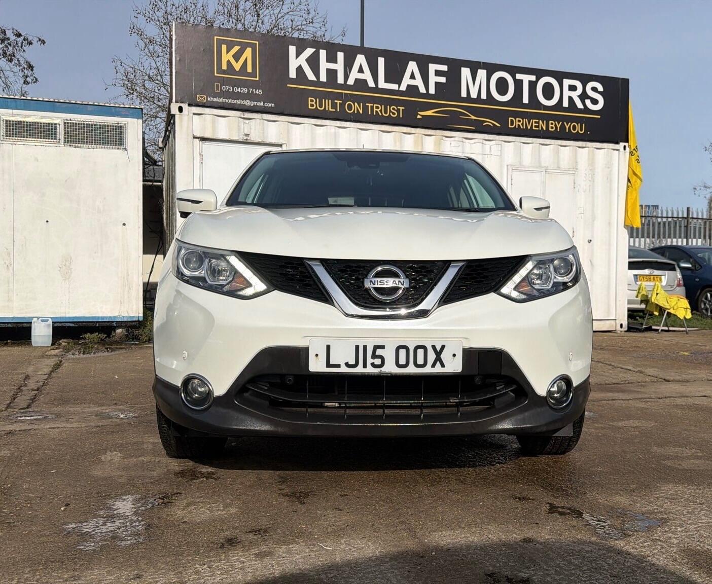 Used Nissan Qashqai 2017 for sale - 77585768: Photo 2