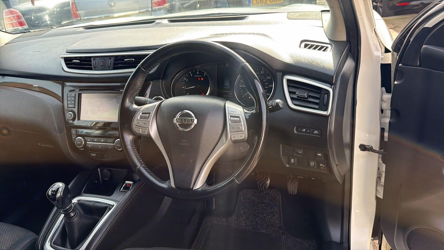 Used Nissan Qashqai 2017 for sale - 77585768: Photo 21