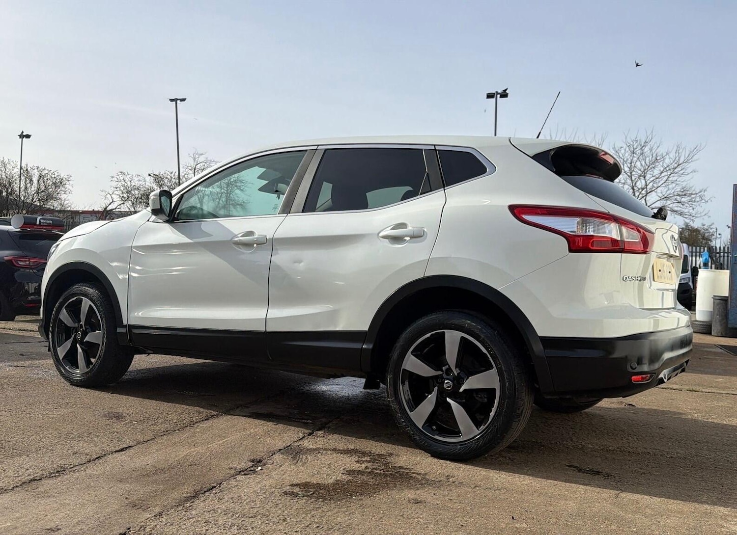 Used Nissan Qashqai 2017 for sale - 77585768: Photo 5
