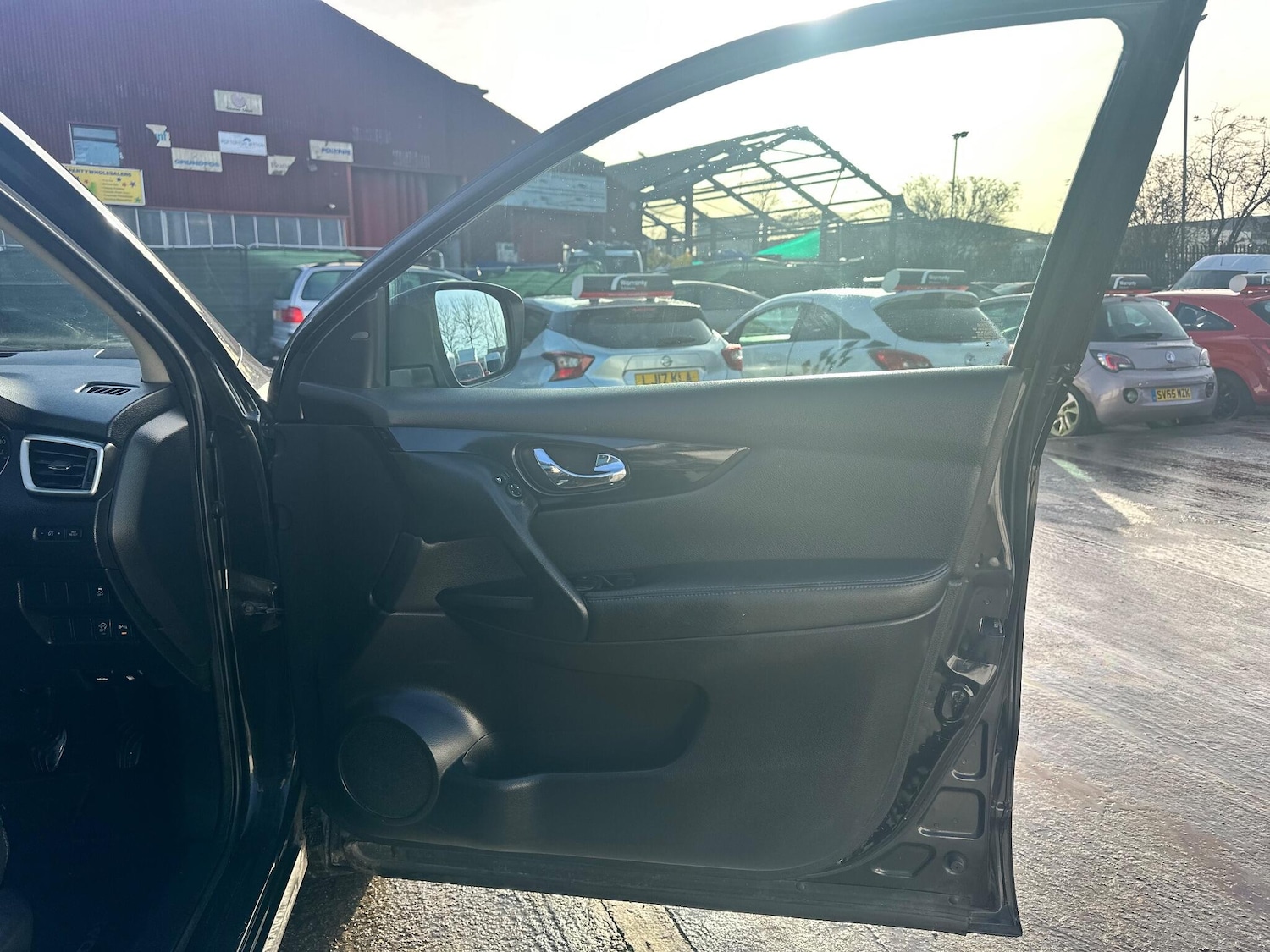 Used Nissan Qashqai 2014 for sale - 77339611: Photo 47