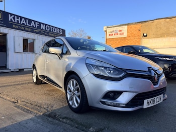 Used Renault Clio 2018 for sale - 77892868: Photo
