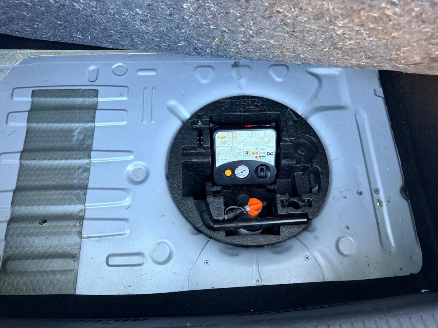 Used Renault Clio 2018 for sale - 77892868: Photo 24