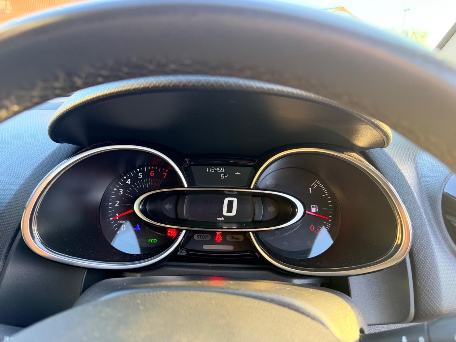 Used Renault Clio 2018 for sale - 77892868: Photo 44