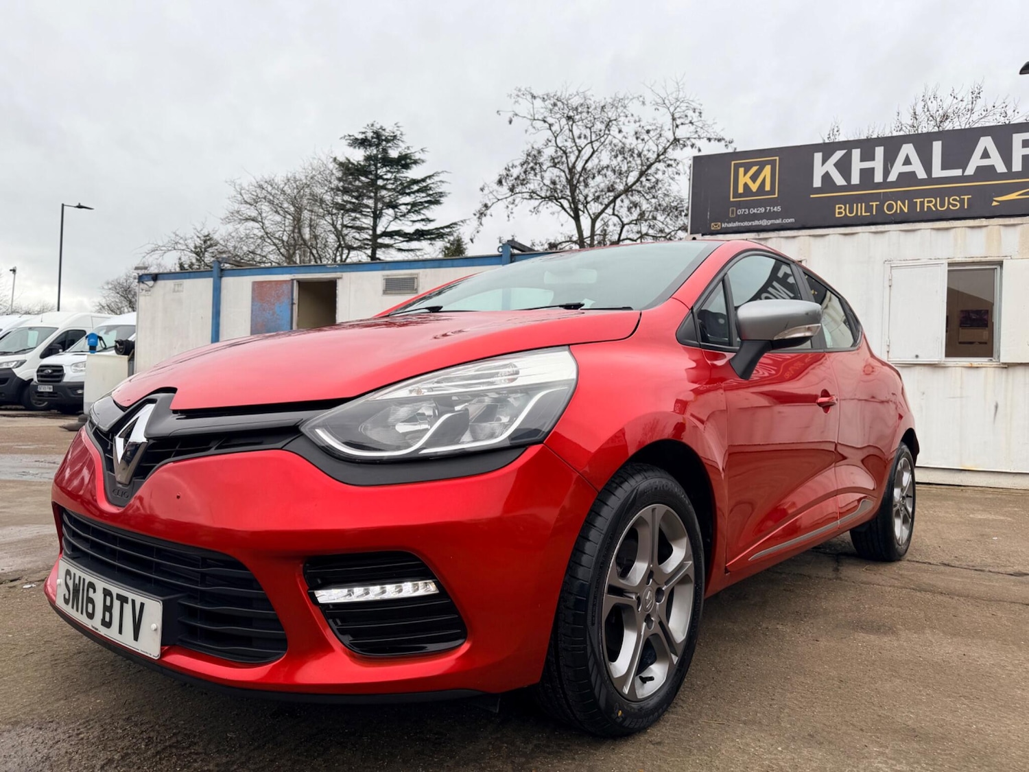 Used Renault Clio 2016 for sale - 77633289: Photo 2